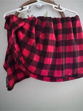 Milkmaid goods red and Black Buffalo Plaid swaddle